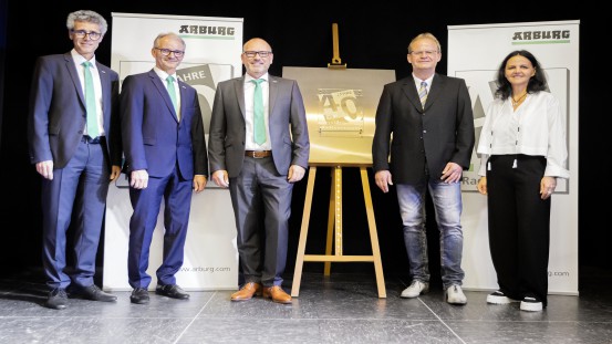 Proud of “40 years of the Arburg Technology Center Radevormwald” (from right): Managing Partners Juliane and Michael Hehl, Managing Director Technology and Engineering, Guido Frohnhaus, ATC manager Ulf Moritz and Oliver Giesen, Director Sales Germany.