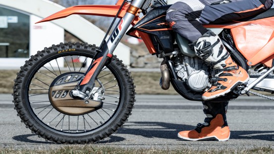 The Husqvarna FE 350 Rockstar Edition 2022 enduro motorbike from KTM (photo KTM)